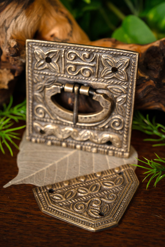 Late Roman buckle with fitting