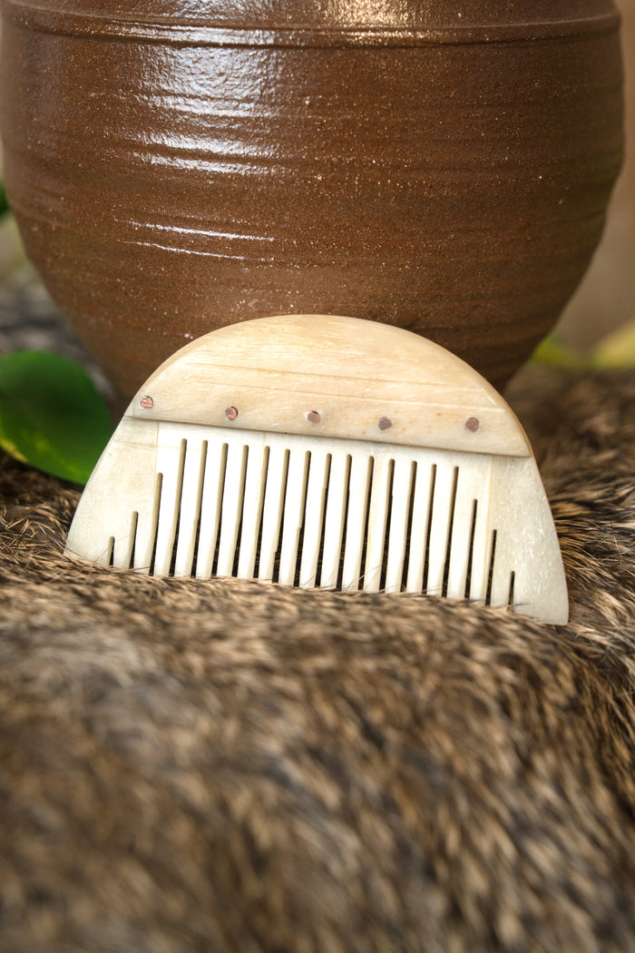 Germański grzebień półokrągły