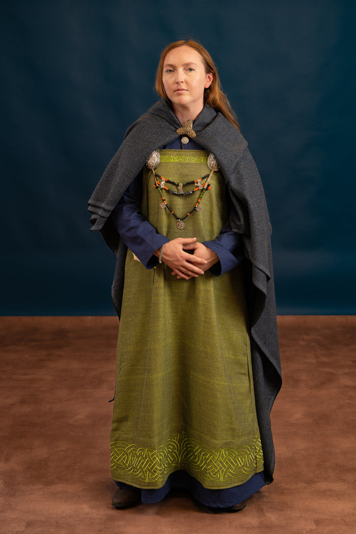 Hangeroc Alva herringbone motif green