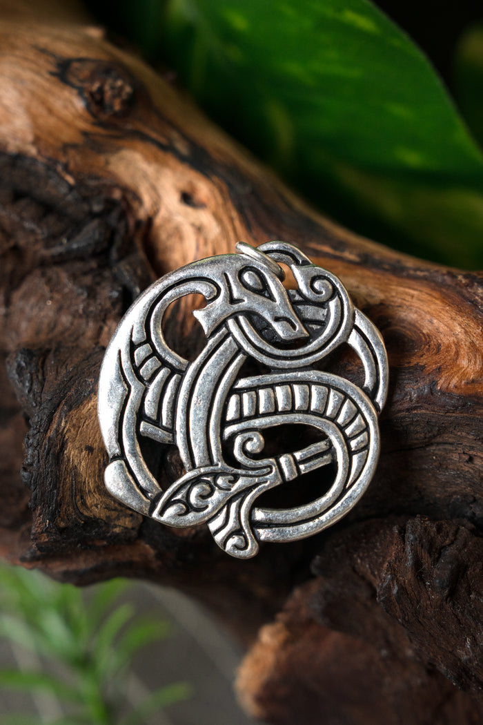 Pendentif dragon viking, bronze argenté