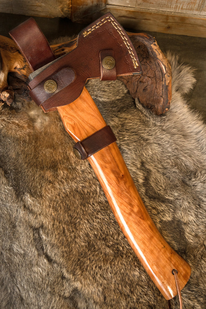 Tradycyjna siekiera outdoorowa, półostra