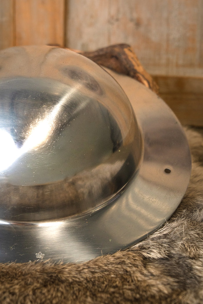 Umbo de bouclier rond du haut Moyen Âge