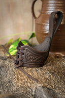 Drinking horn belt holder Castagir red