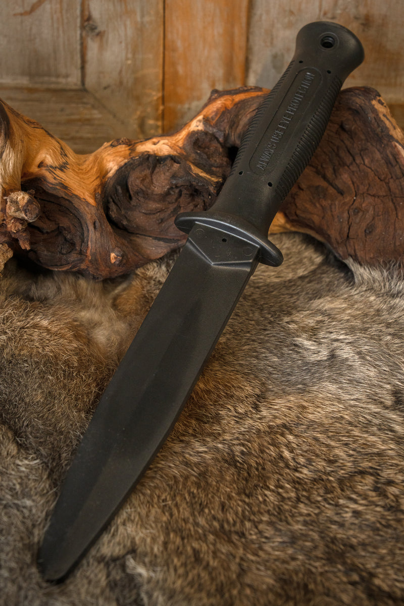 Długi gumowy sztylet treningowy