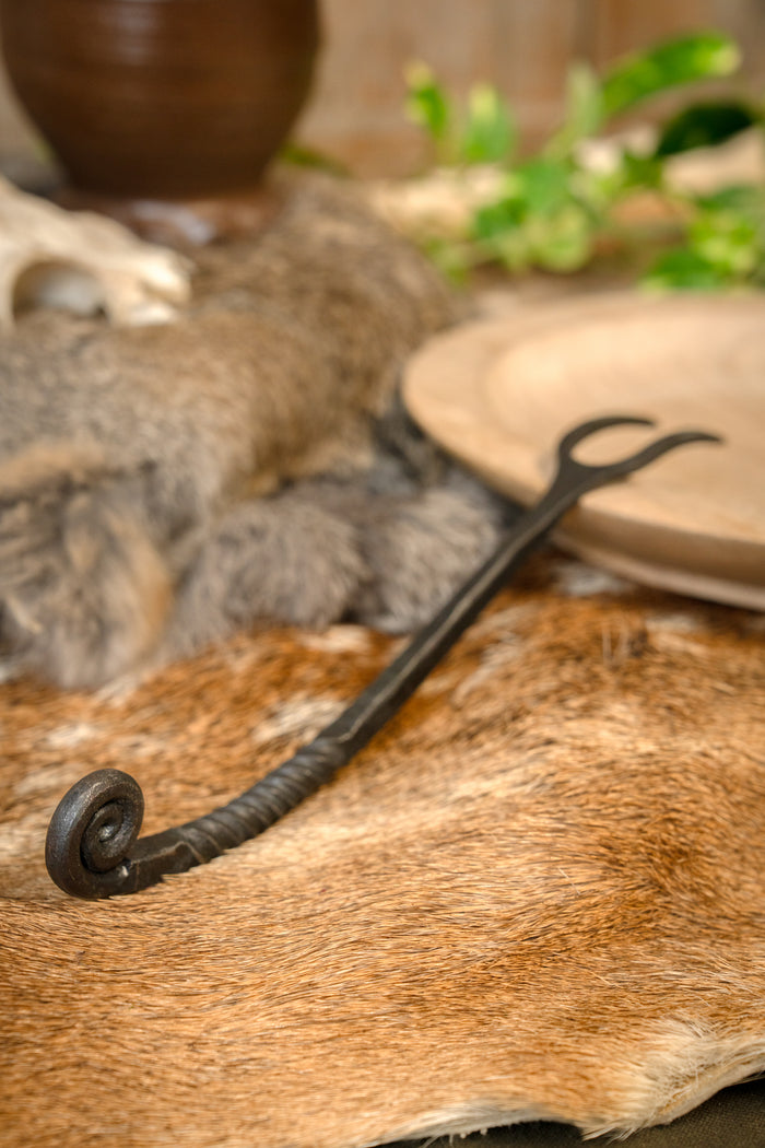 Tenedor medieval para carne, 26 cm