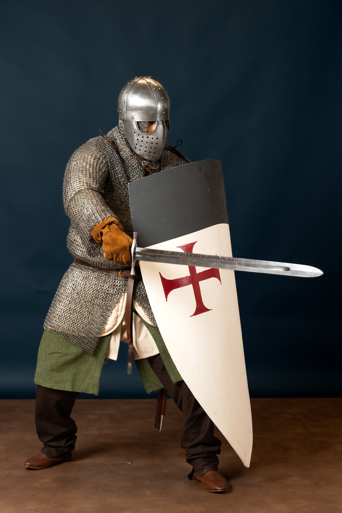 Hauberk with split, round rings - round rivets, 10 mm
