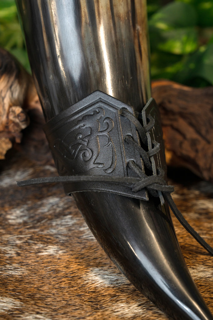 Uchwyt na róg do picia Castagir, czarny