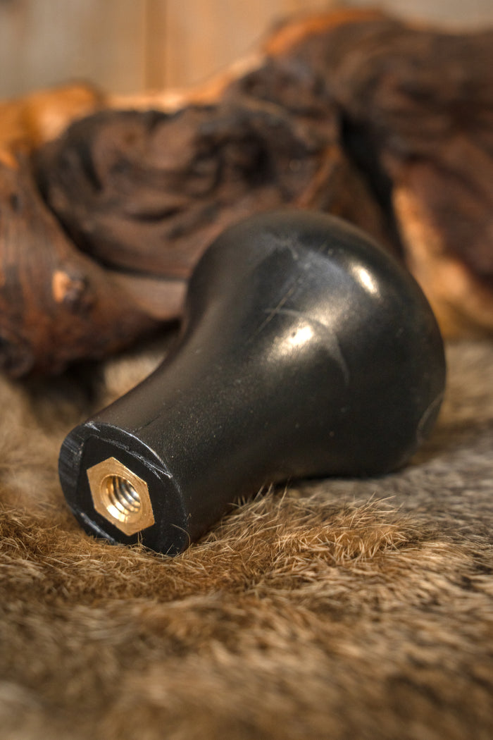 Scent Stopper Pommel- Black