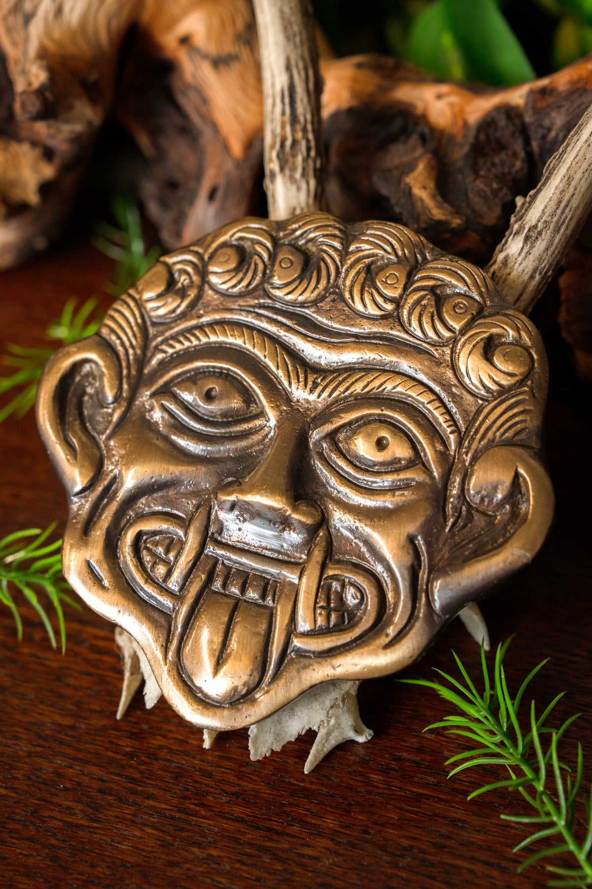 Grekiskt gorgonbeslag