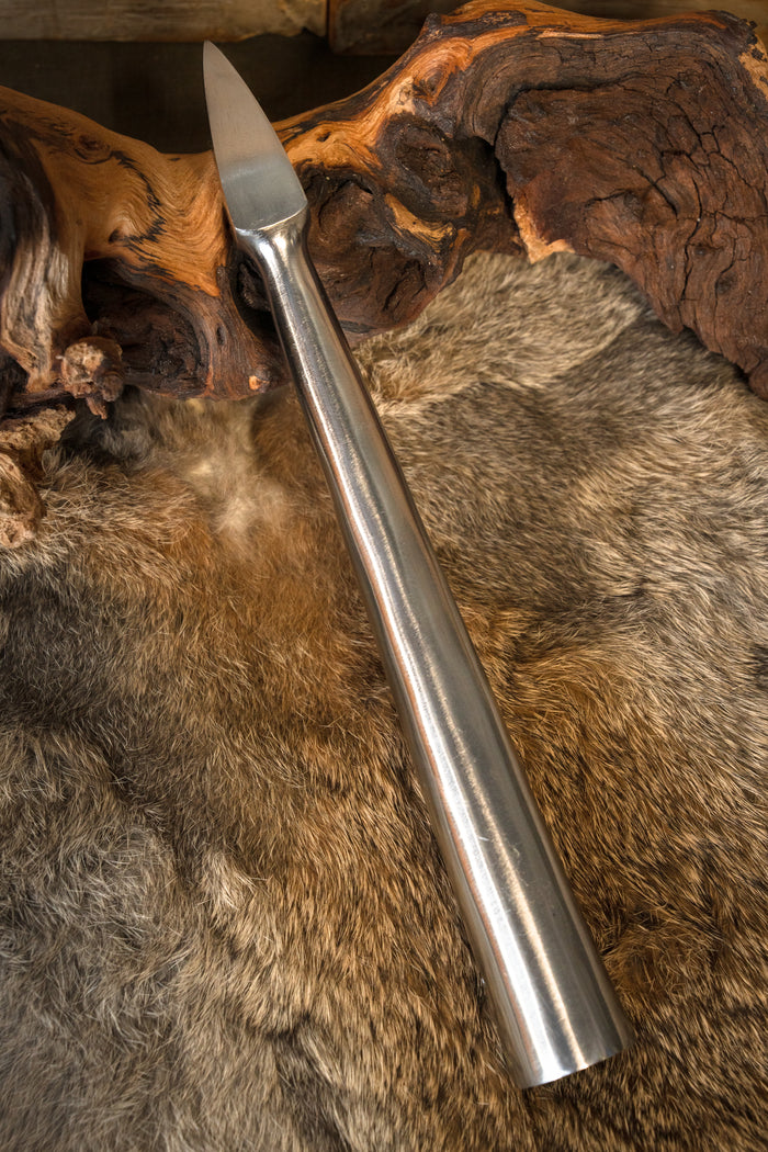 Punta de lanza arrojadiza altomedieval, semi-afilada
