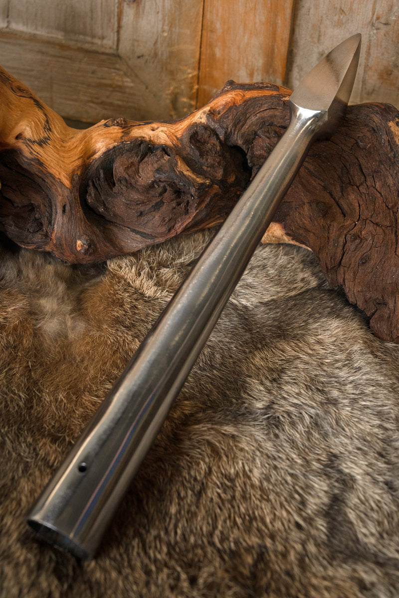 Pointe de javelot du Haut Moyen Âge, semi-tranchante