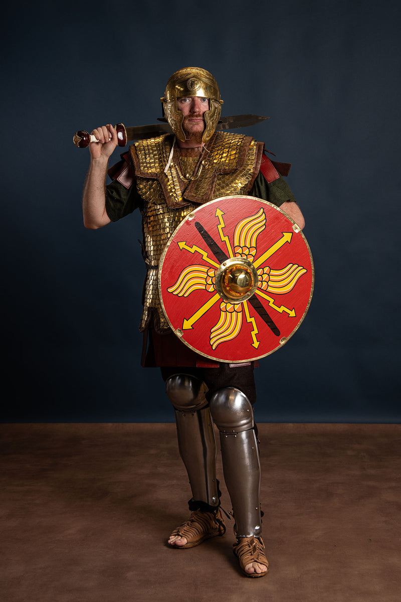 Armadura de escamas, lorica squamata, latón