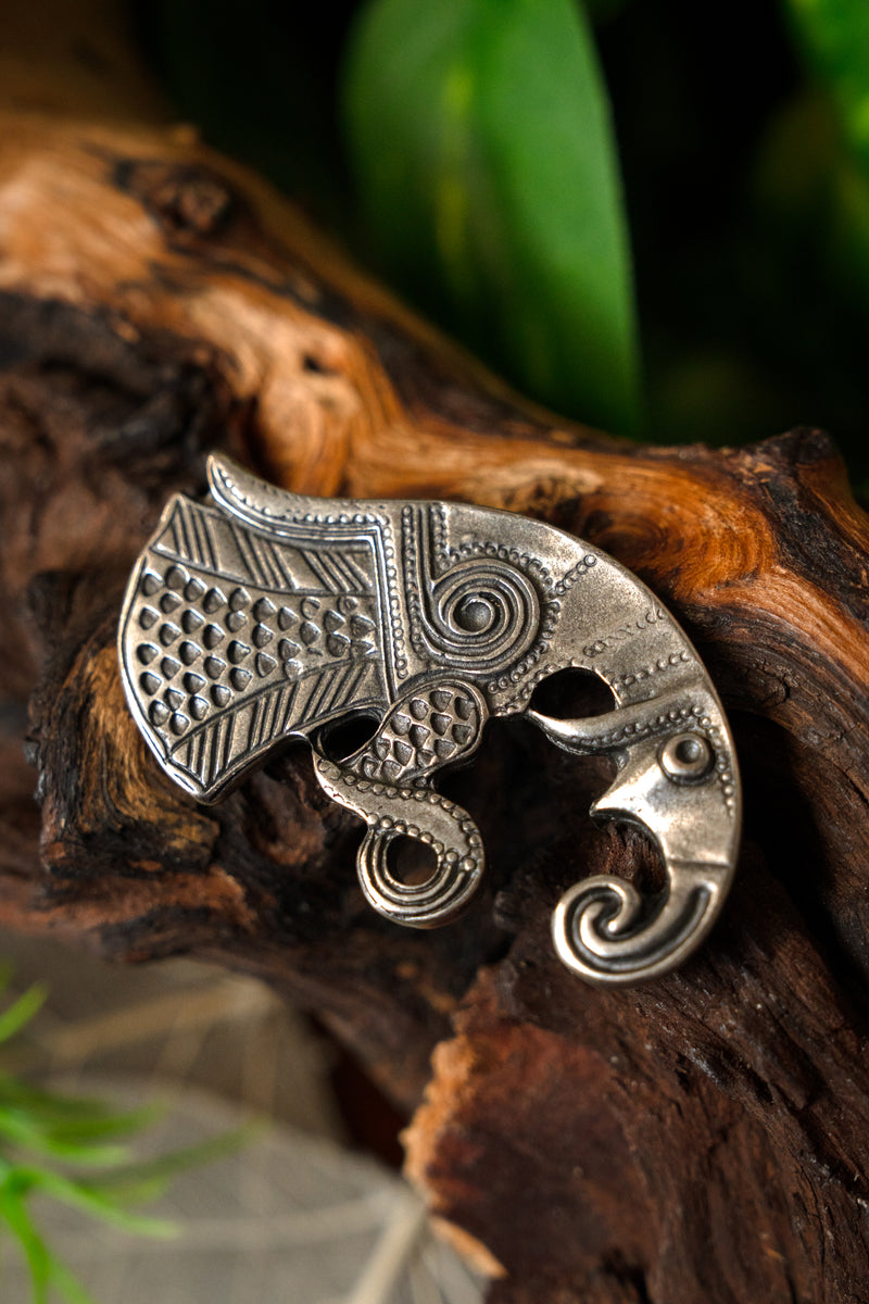 Germansk ravnebæltebeslag fra folkevandringstiden, par venstre og højre, bronze