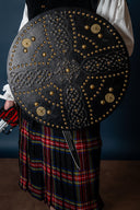 Schottischer Highland Targe mit keltischem Kreuz