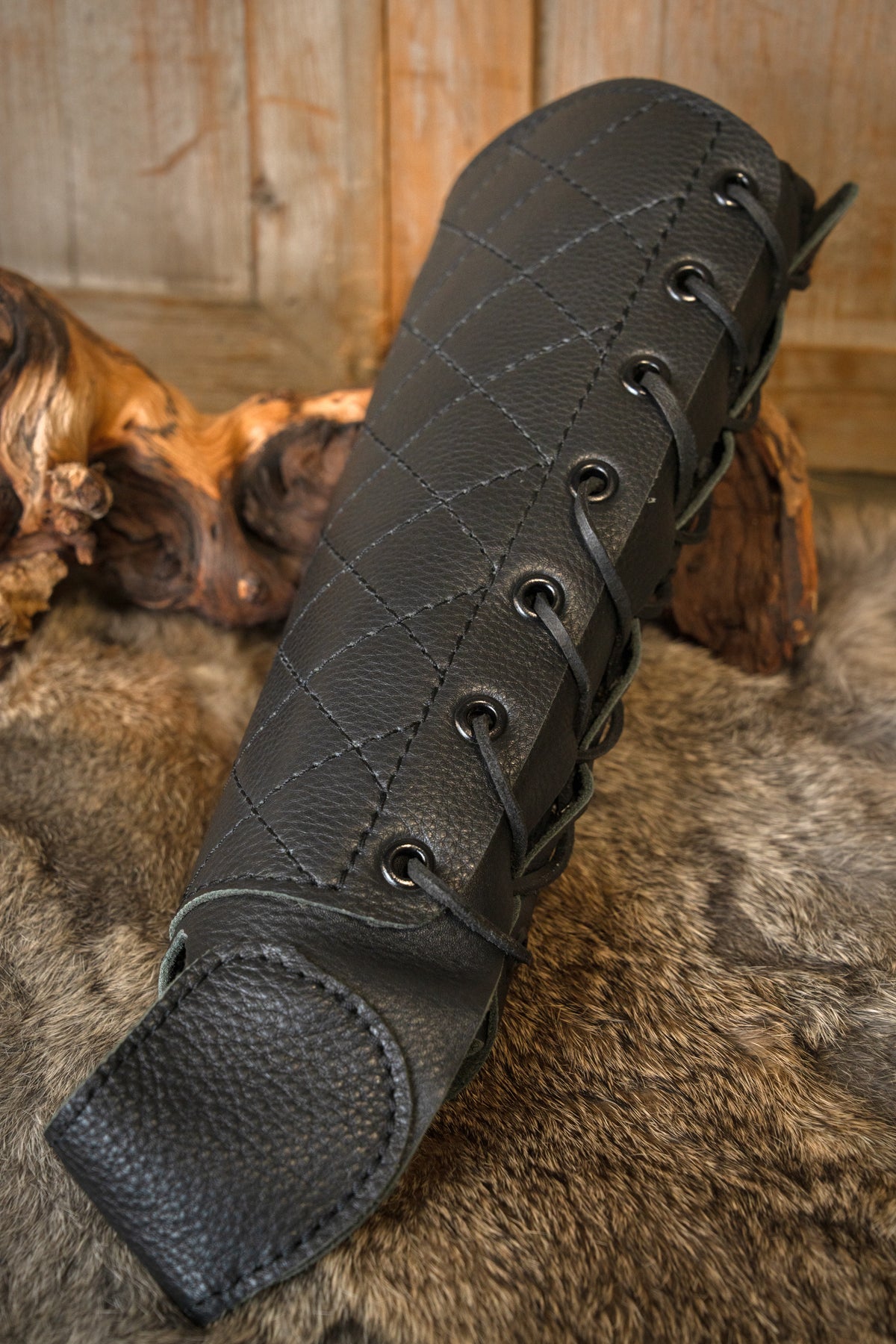 Bågskyttsbracer högerhand, svart