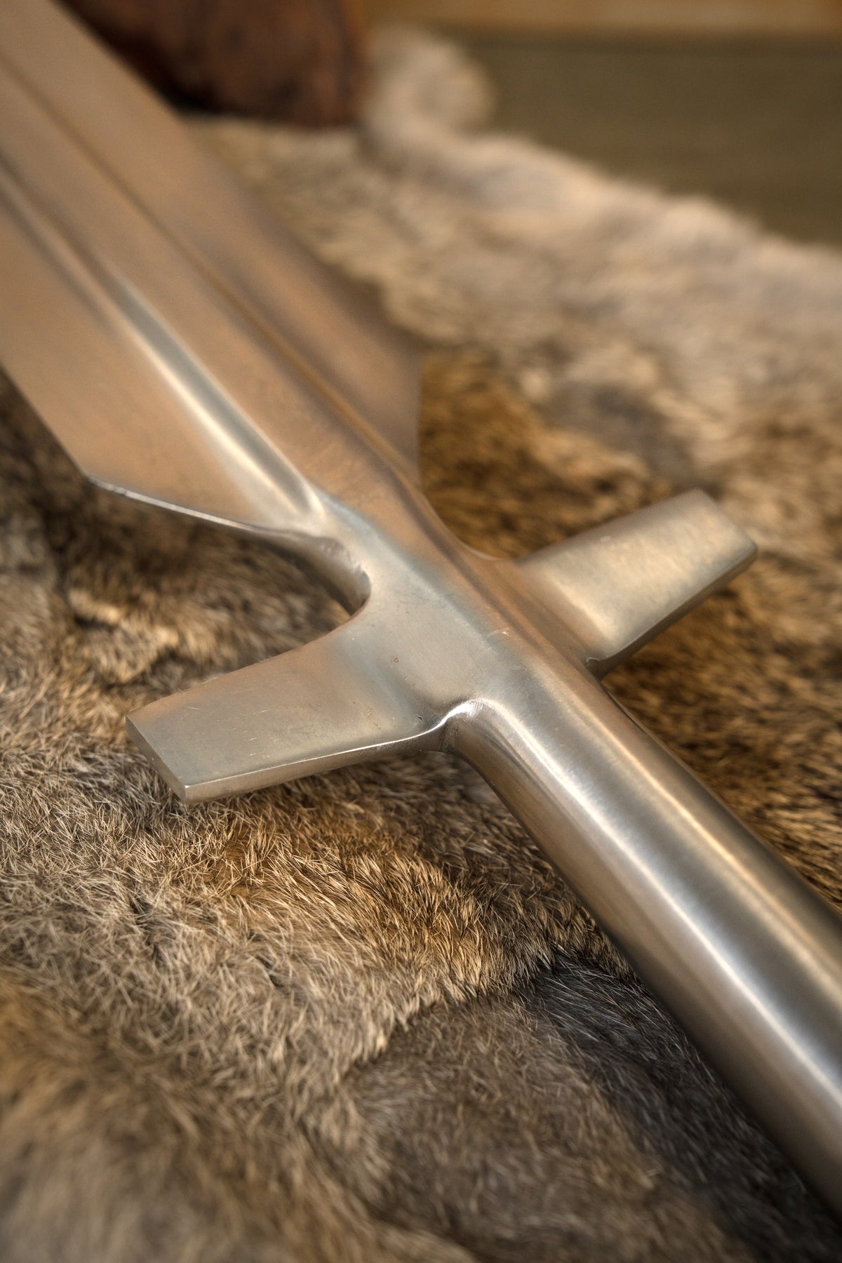 Winged Viking spear, semi-sharp