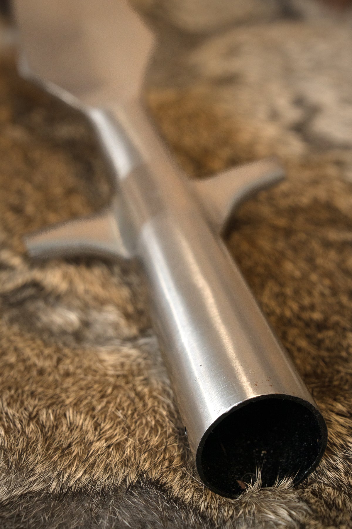 Punta de lanza vikinga con alas, semi-afilada