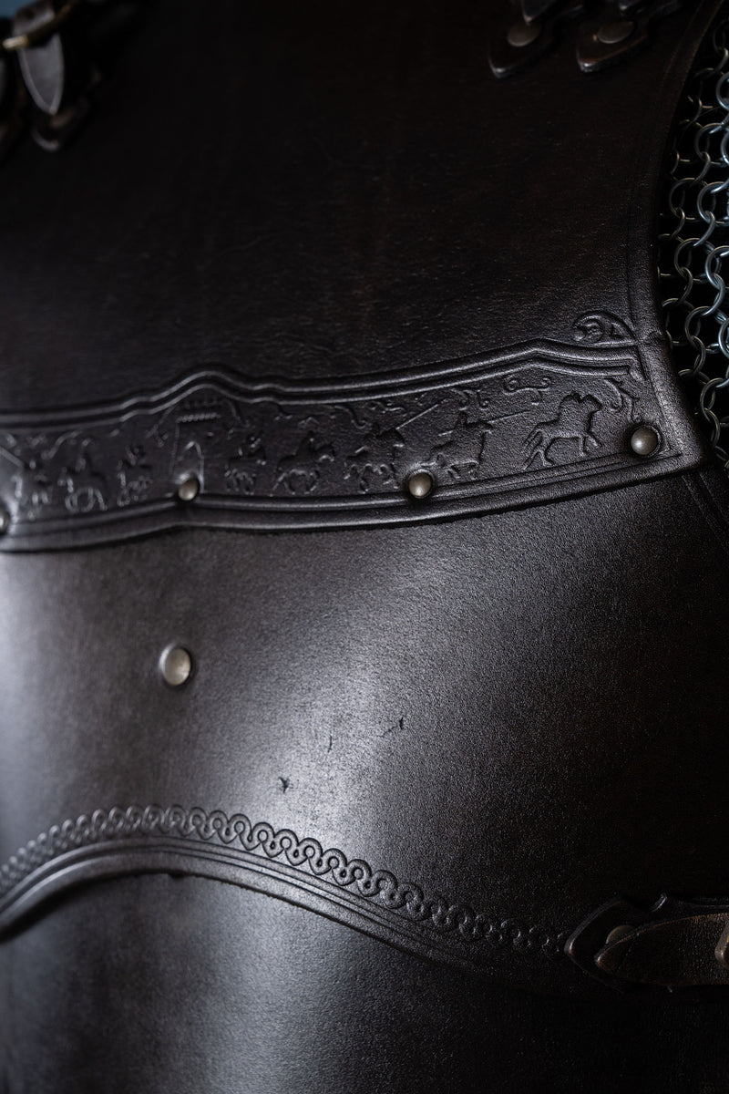 Leather cuirass Gawain, black