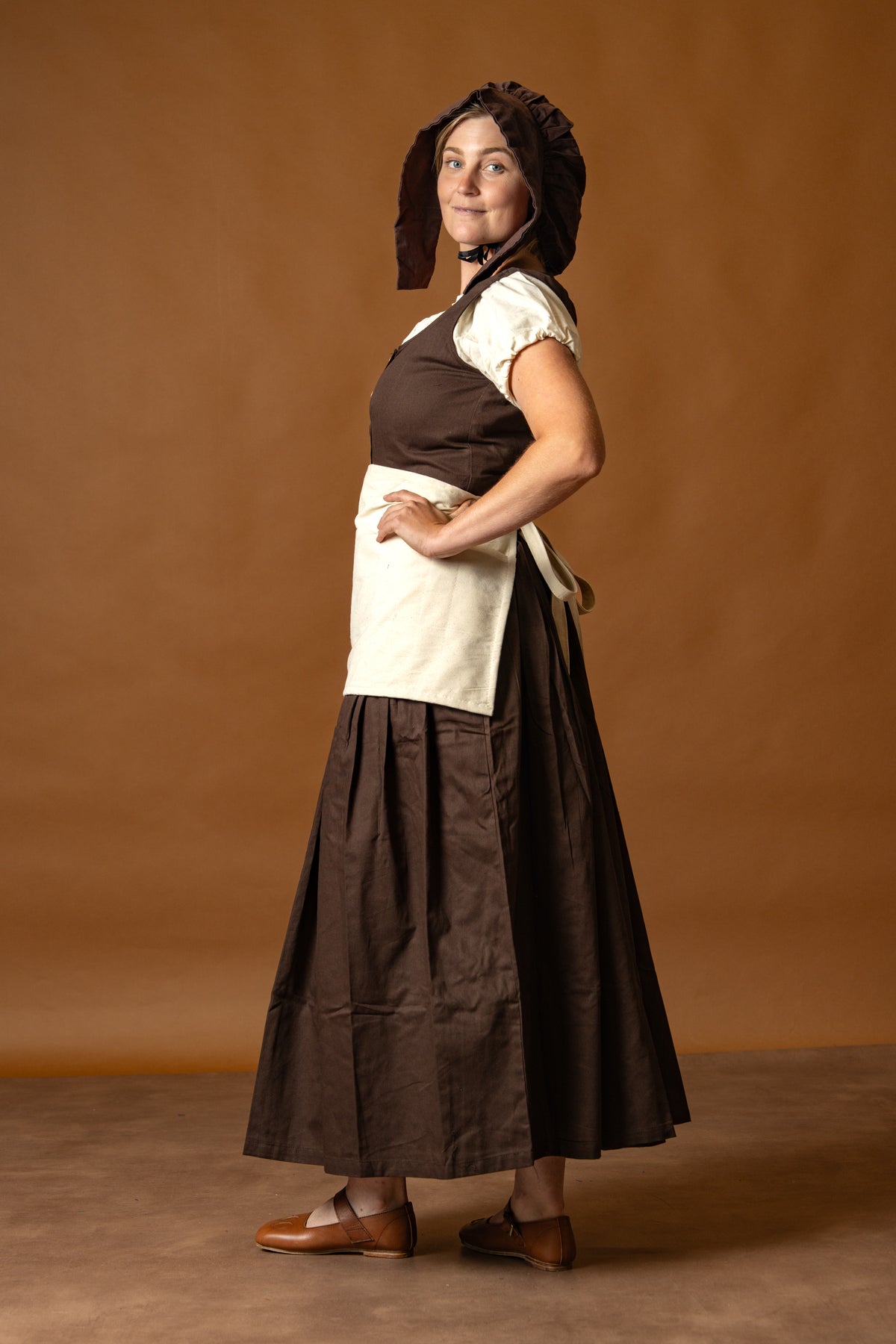 Medieval cap Anna, brown