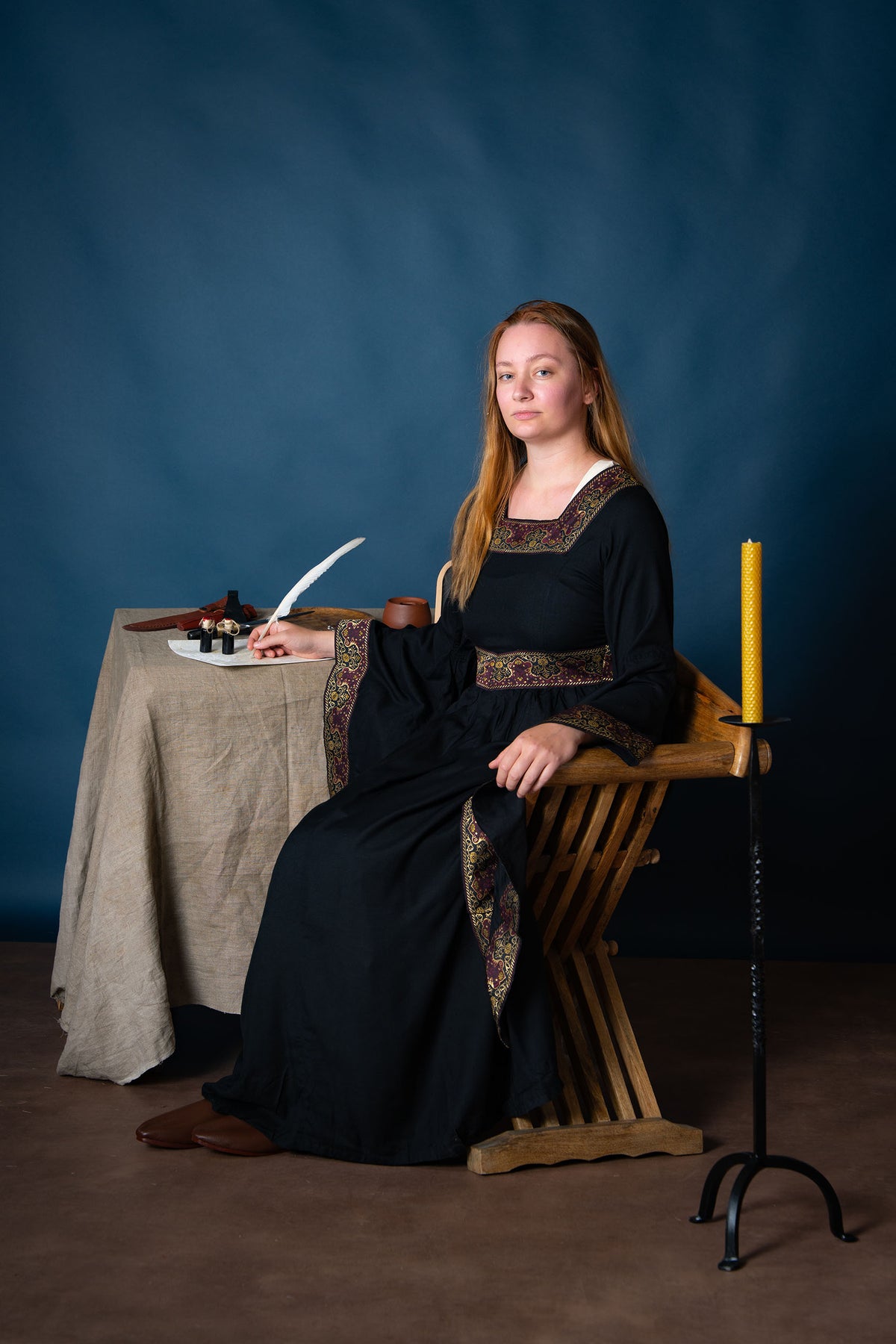 Bliaut Eleonora, zwart