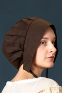 Pleated Baroque Coif Amsterdam, brown