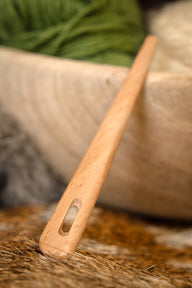Ago in legno per naalbinding