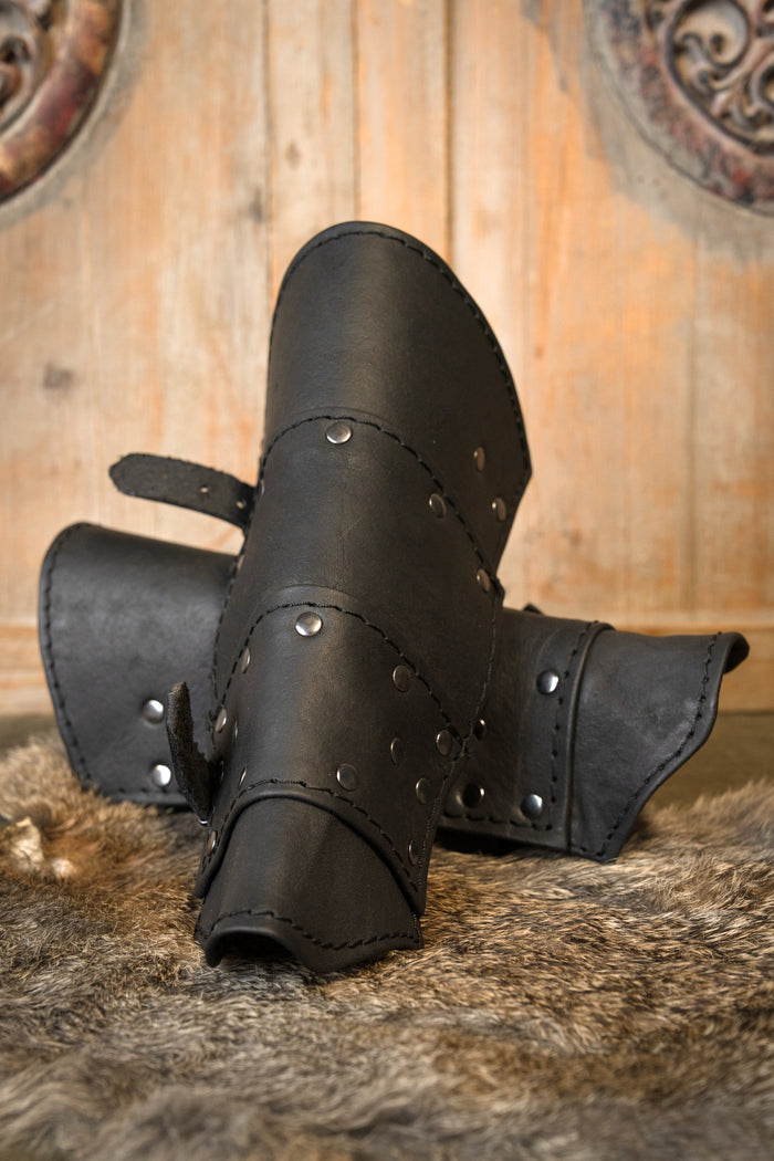Albrecht leather bracers, forearm guards, black