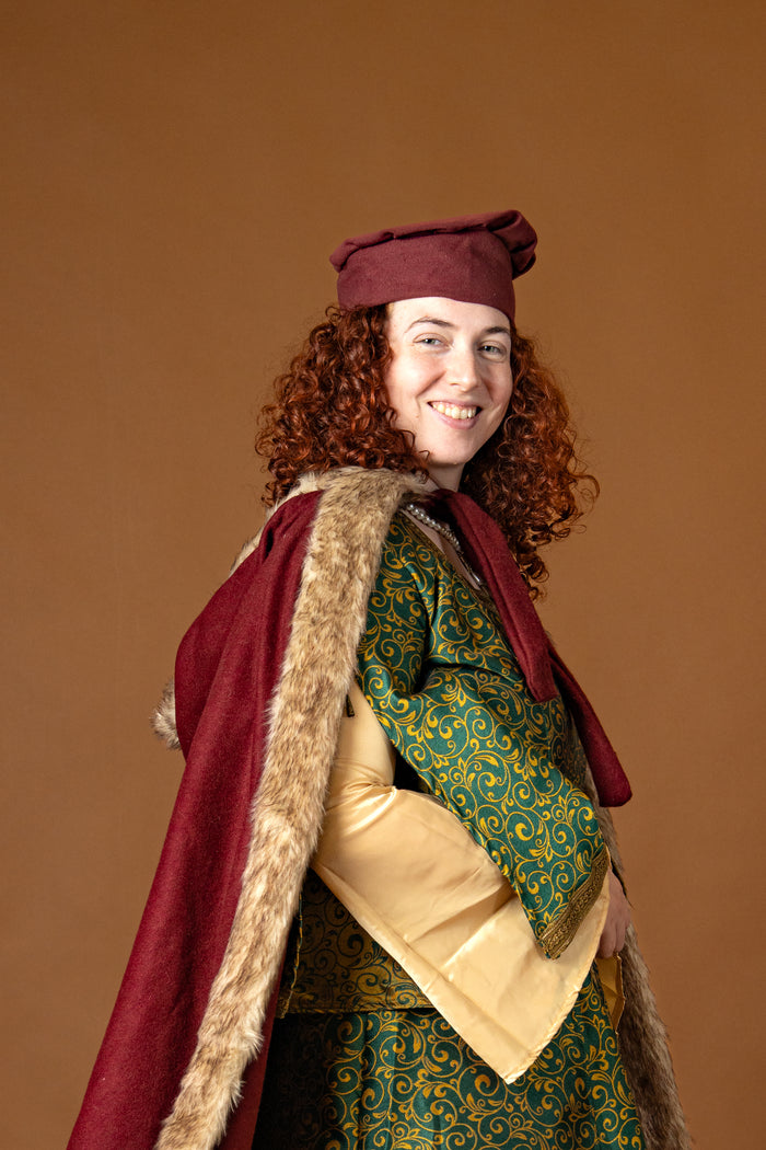 Viking cloak Fjell, wool blend, red