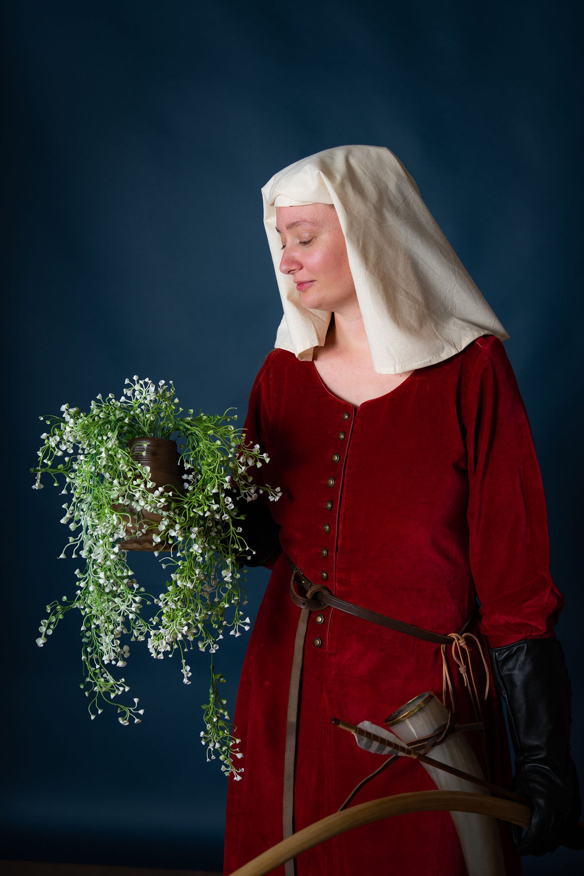 Middelalderligt adeligt hovedtøj Castille, creme