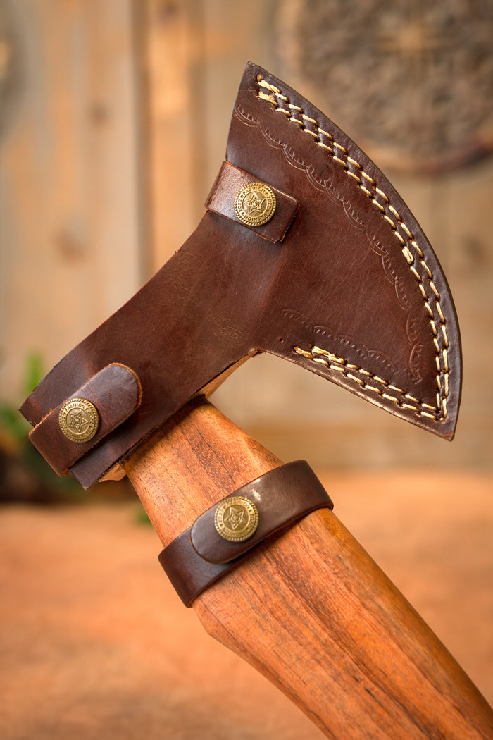 Middelalderlig brugøkse, håndsmedet, semi-skarp