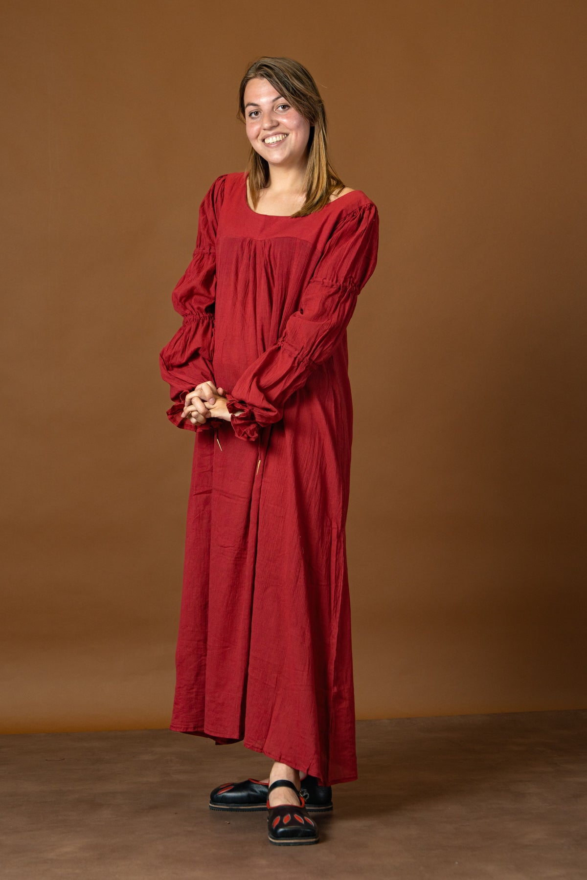 Renaissance dress Lucretia, red