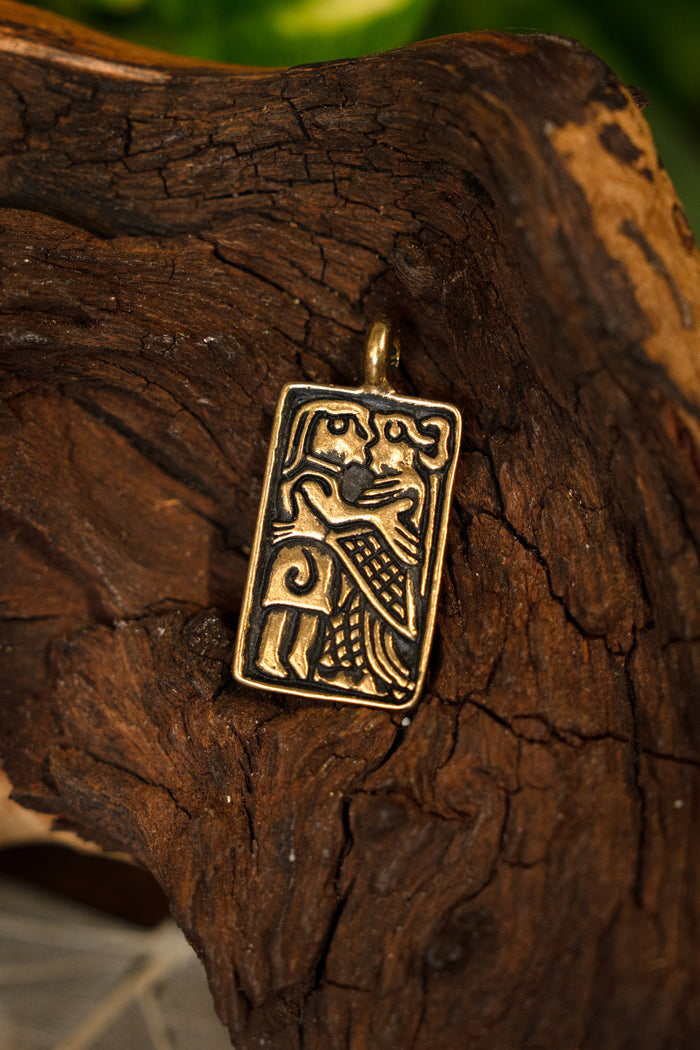 Amuleto d’amore del VI secolo, bronzo