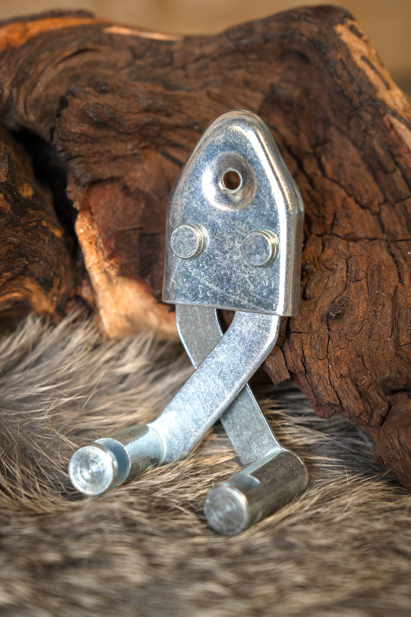 Sword wall hanger, max. blade width 6.9 cm