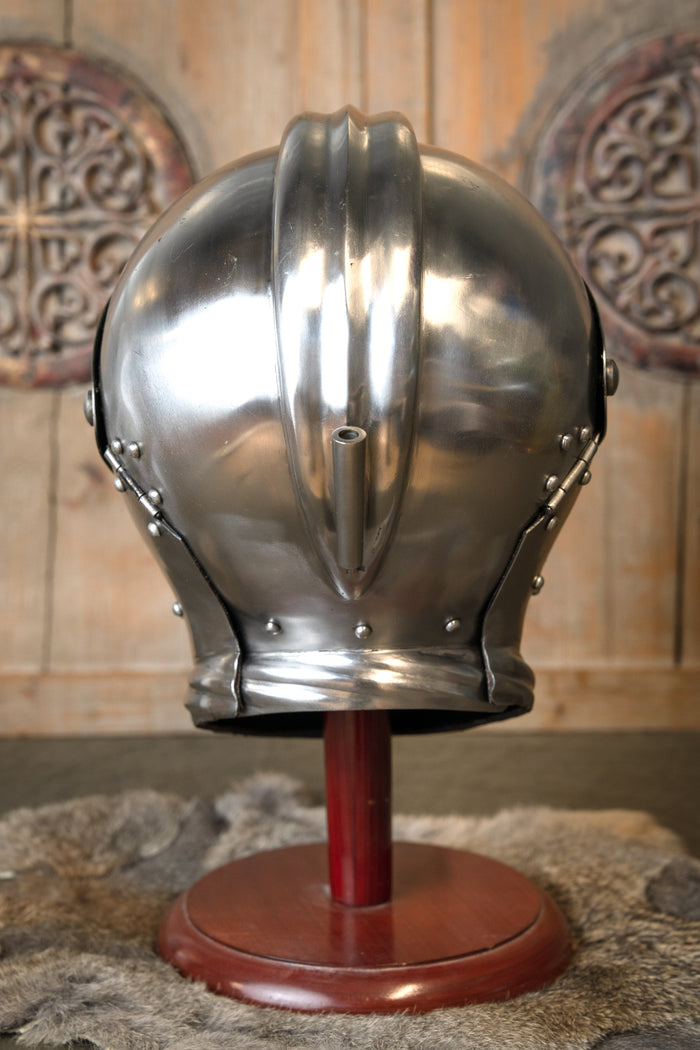 Armet alemán del siglo XVI, 1–1,2 mm