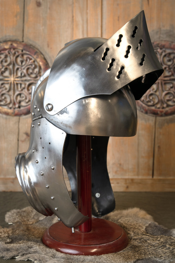 Armet alemán del siglo XVI, 1–1,2 mm