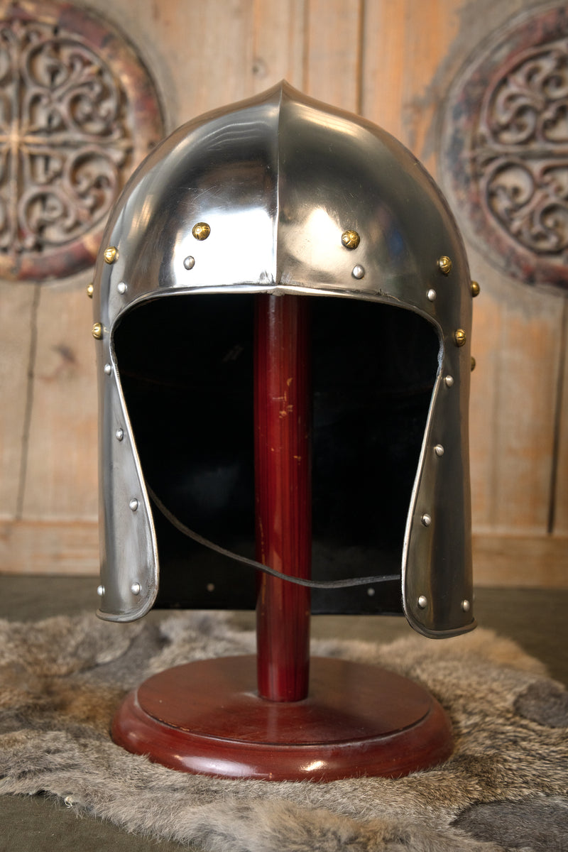 Barbuta, Metropolitan Museum, 1 bis 1,2 mm