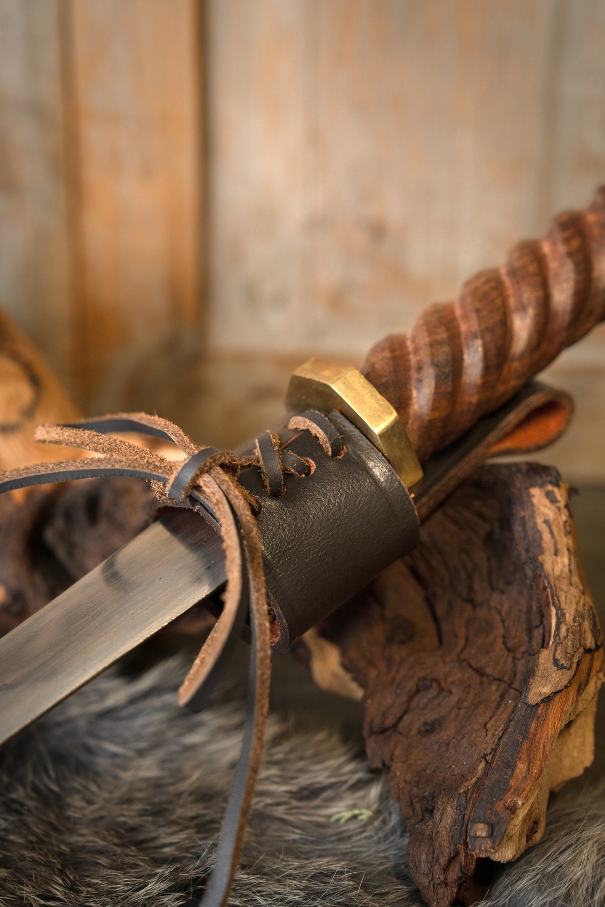 Riemhouder voor dolk, bruin