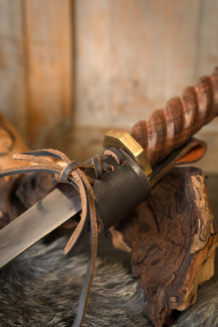 Riemhouder voor dolk, bruin