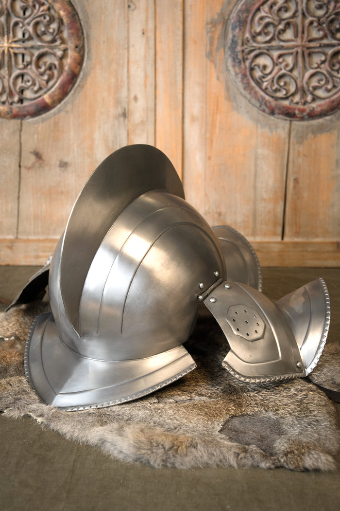 16e eeuwse Burgonet Kaspar gepolijst, 1.2 mm