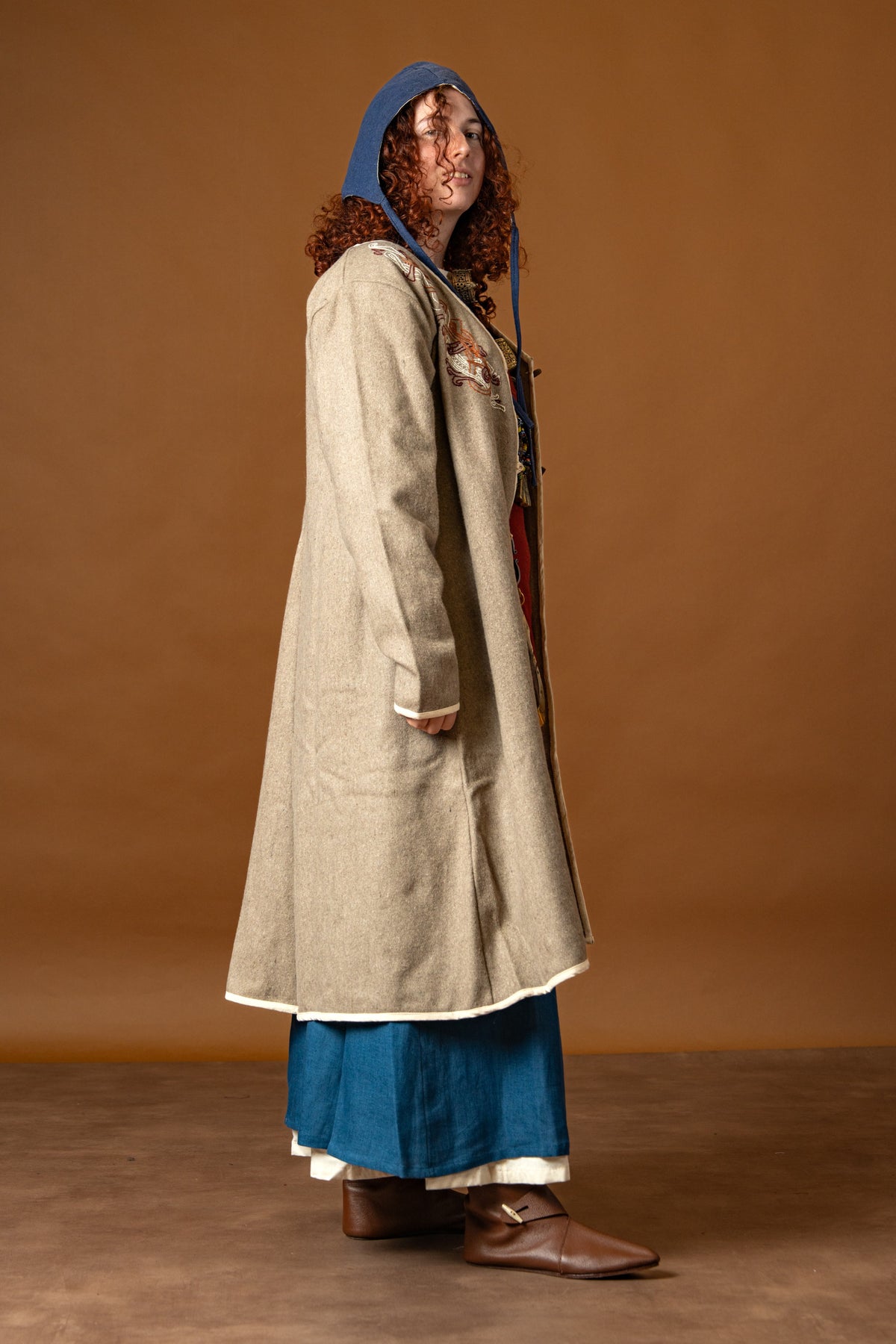 Wikinger Kaftan Skadi sand Wollmix