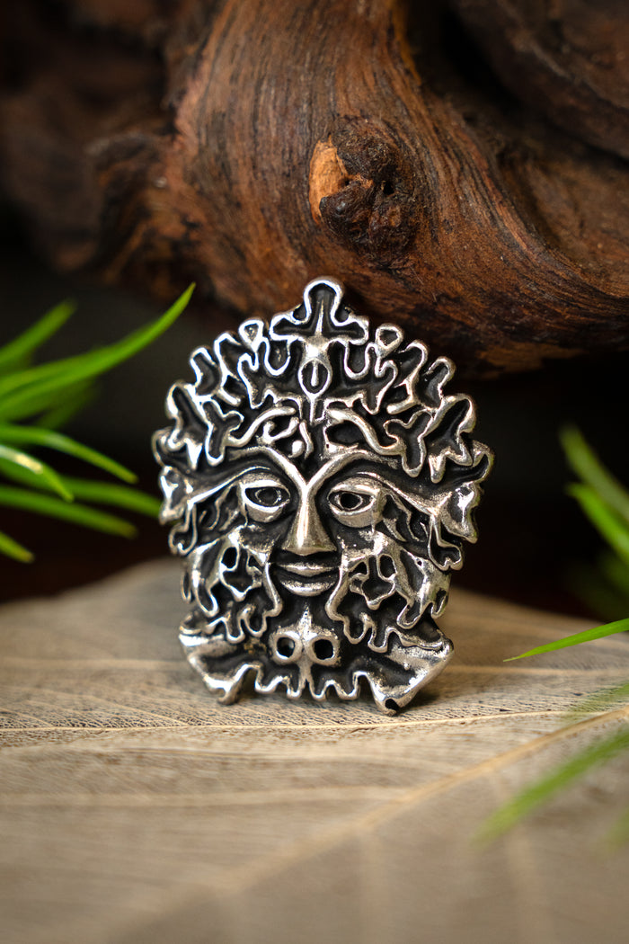 Green Man amulett, försilvrad brons