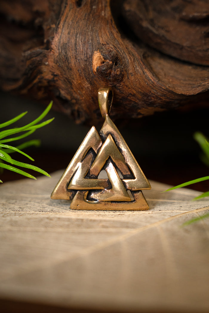 Bronze Valknut, bronze