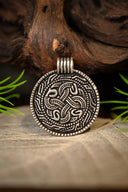 Angelsaksisk slangeamulet, forsølvet bronze