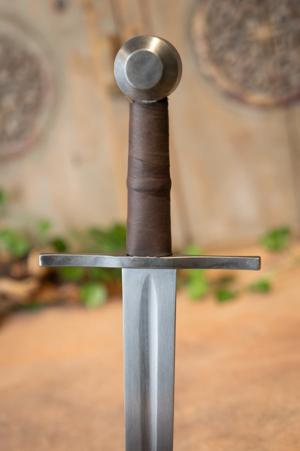 HEMA one-handed sword, medium flexibility, blunt (battle-ready)