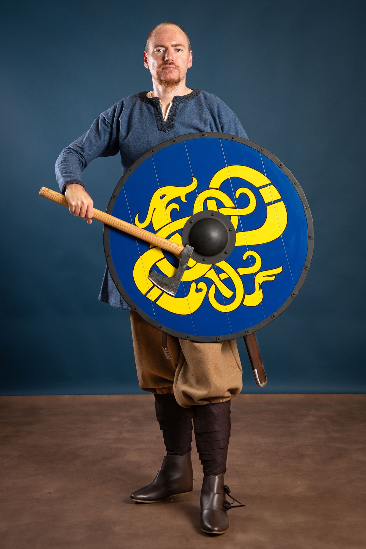 Vikingsköld Urnesdrake