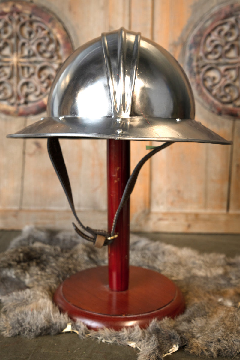 14th century kettle hat, 1–1.2 mm