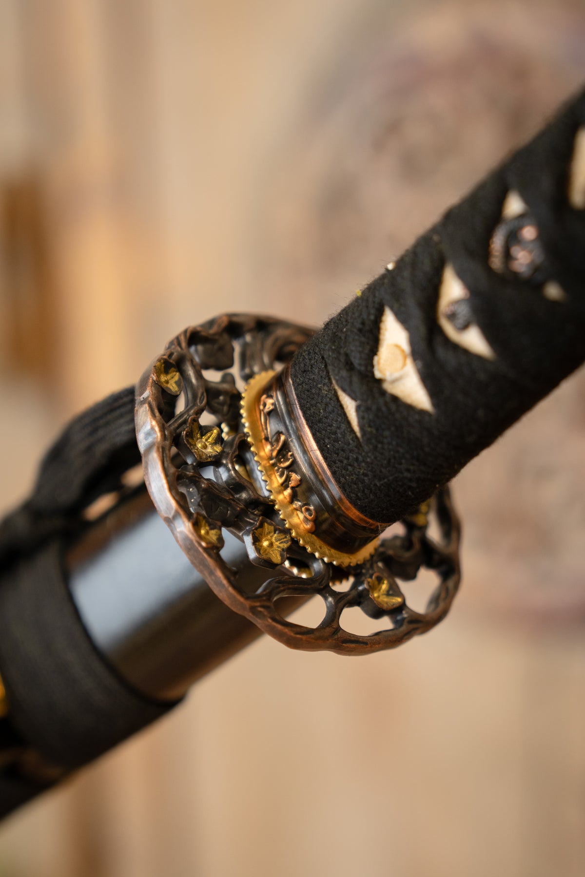 John Lee katana Złoty Kwiat, ostra