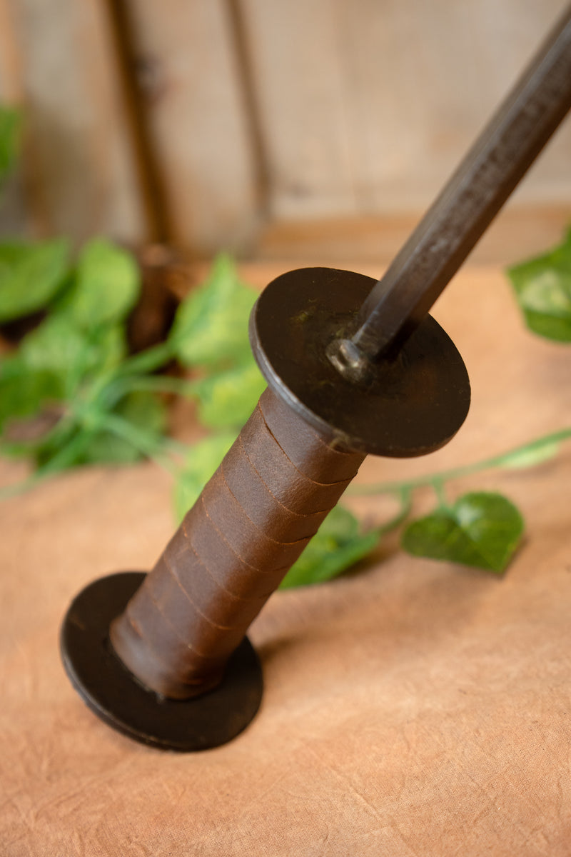 XVI-wieczny młot bojowy / kopia jeździecka, półostry