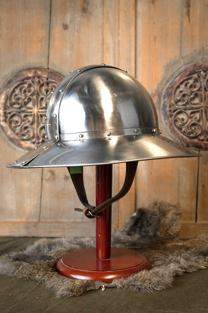 14th–15th century kettle hat Crispin, 1.6 mm