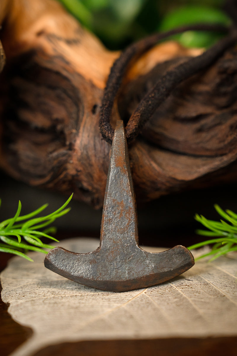 Marteau de Thor, fer en cuir en fer forgé